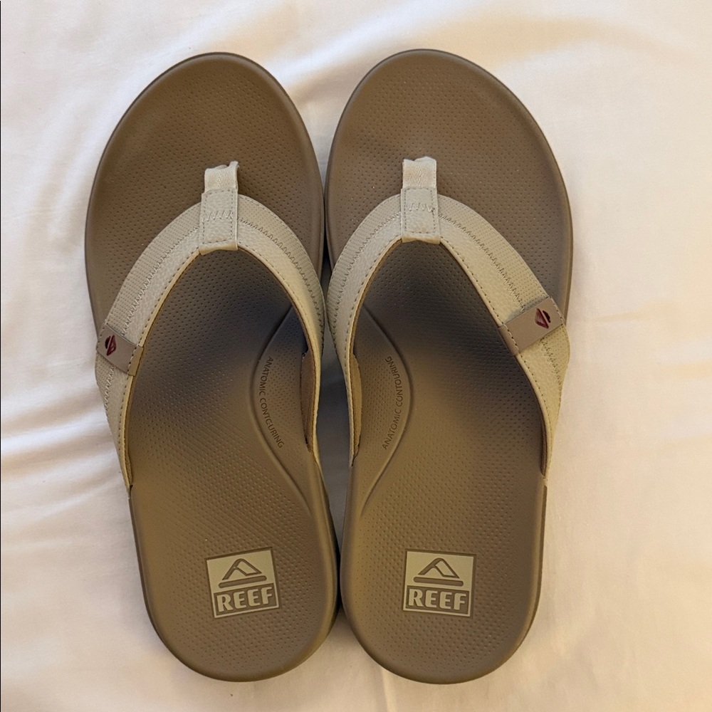 Reef Beige and Brown Sandals